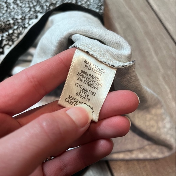 Max Studio Womens Pencil Black Casual Skirt Large - Picture 5 of 5